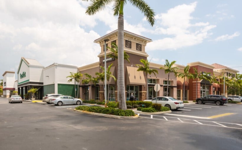 CBRE Secures $7M Refinancing for Aventura Retail Center - Connect CRE