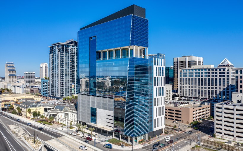 Simon Property-Led JV Lands $477M Loan on Tampa's International Plaza Mall  – Commercial Observer