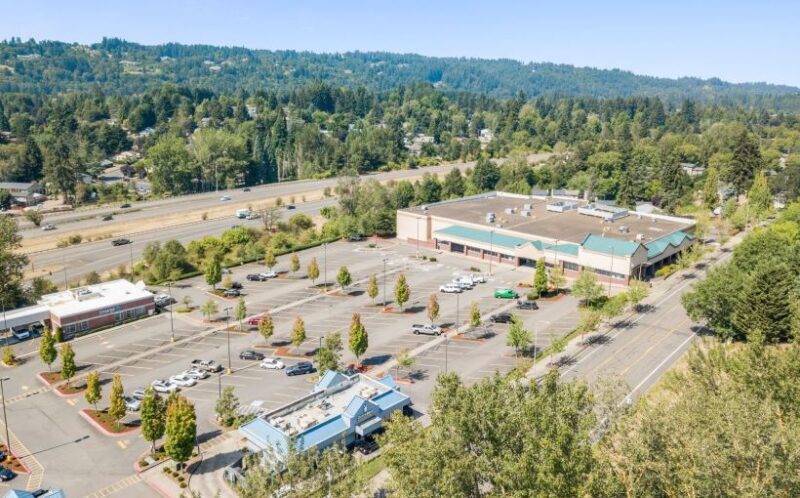 West Linn Retail Asset Finds Buyer After Hardware Store Re-ups 