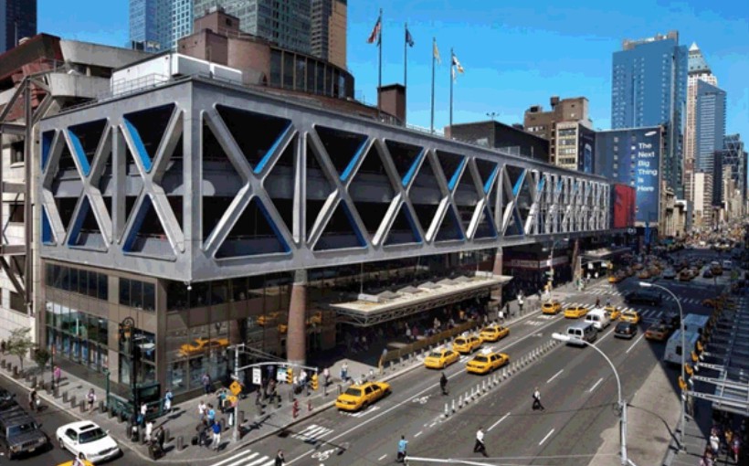 The Port Authority Bus Terminal Isn't as Crummy as You Think It Is