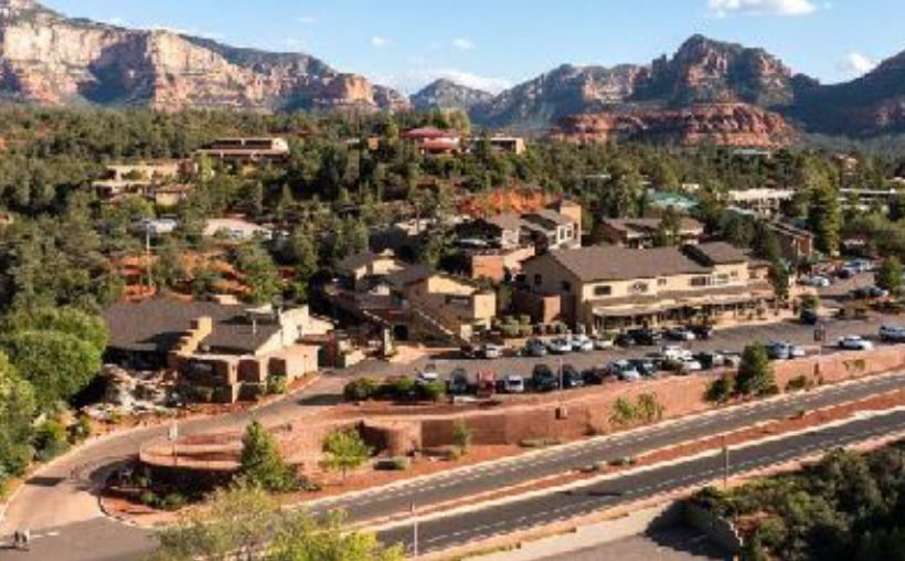 Sedona Shopping Center Sells For 124 Million Connect Cre 5550