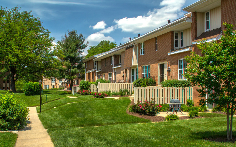 Fairstead, Intervest Capital Partners Pay 90M for Rockville Townhome Community Connect CRE