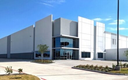 United Building Humble Global Distribution Center - Connect CRE