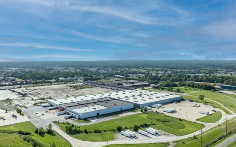 JLL continues growth in Illinois manufacturing sector